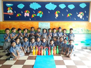 SNOWMAN BOWLING ACTIVITY (NURSERY)