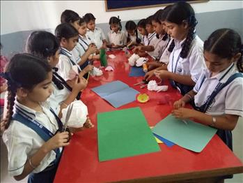 FLOWER MAKING ACTIVITY (3RD)